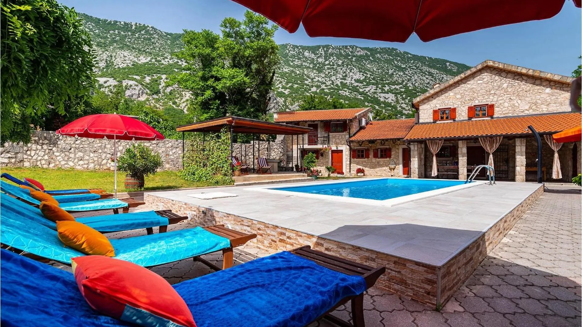 بيت للعطل Villa Castra Drivenik