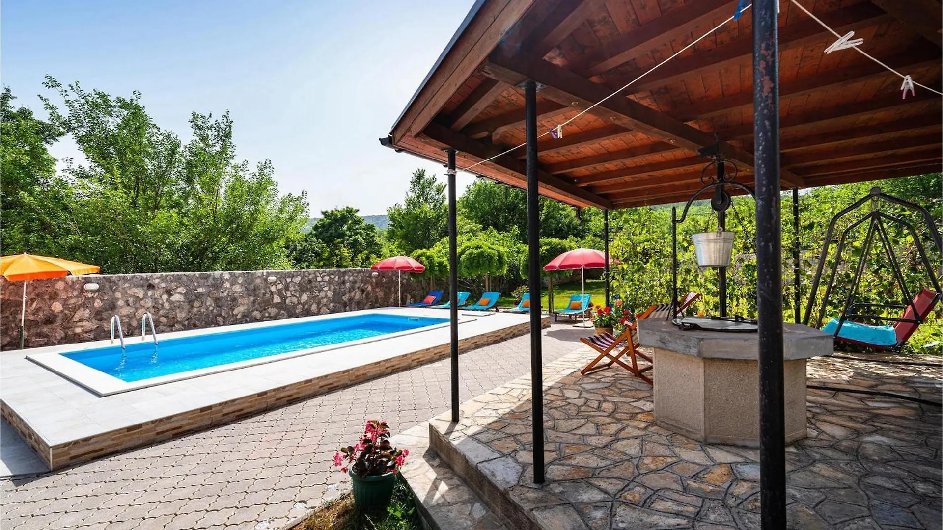 Villa Castra Drivenik Kroatien