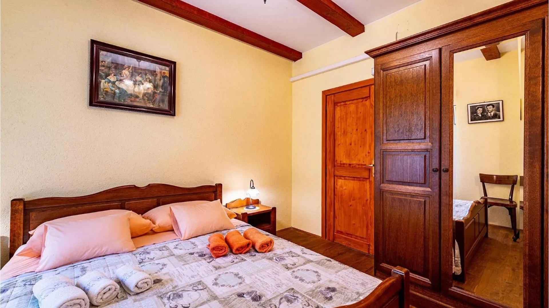 Villa Castra Drivenik بيت للعطل